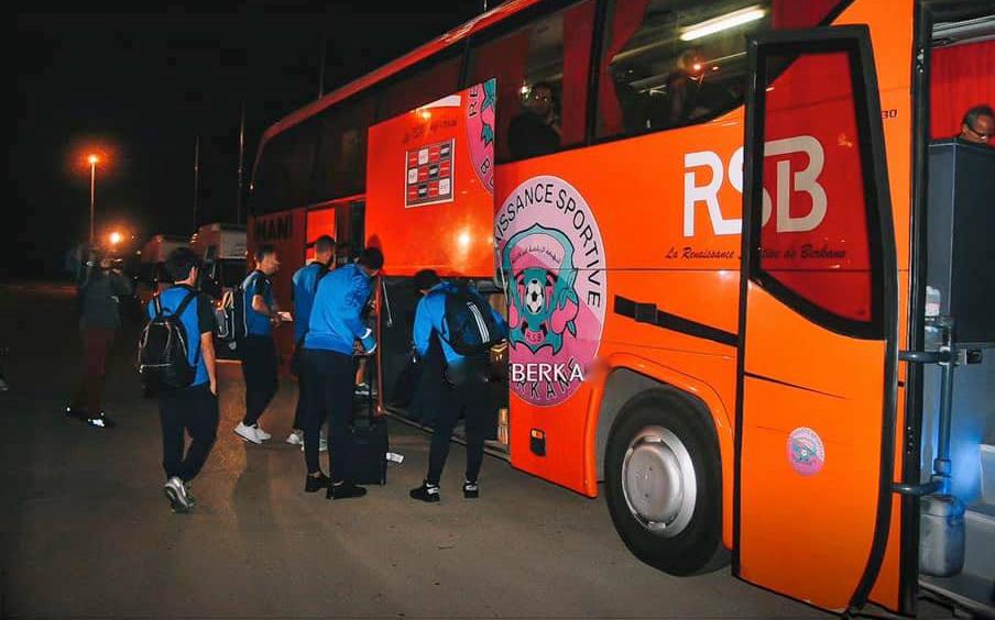  بعثة "بركان" تسافر غدا نحو القاهرة استعدادا لإياب نهائي "الكاف" أمام الزمالك 