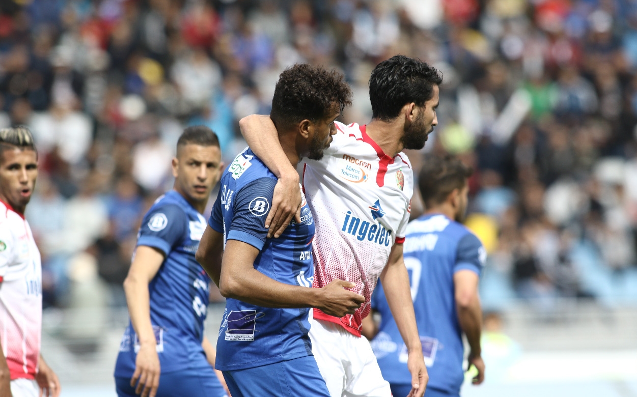 الوداد البيضاوي يتعادل مع اتحاد طنجة بهدفين لمثلهما