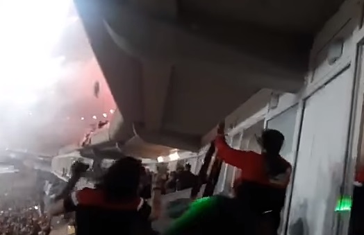 اعتداء على جمهور الوداد بملعب "رادس"