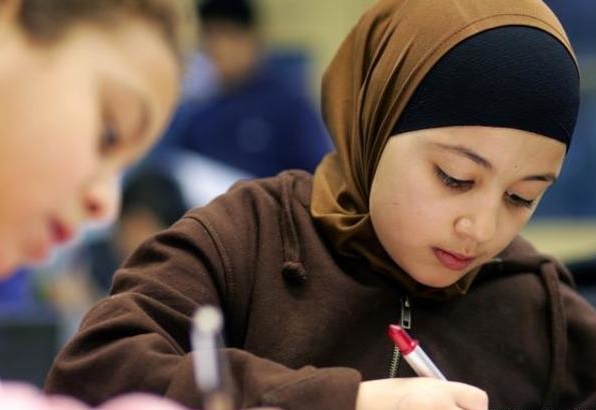 النمسا تمنع ارتداء الحجاب في المدارس الابتدائية