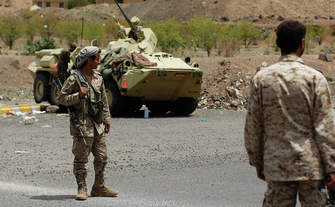  الجيش اليمني يعلن مقتل 20 مسلحا من جماعة الحوثي 