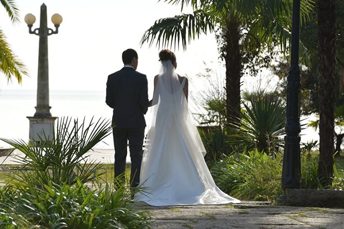 خبير: النساء غير المتزوجات هن الأكثر سعادة !