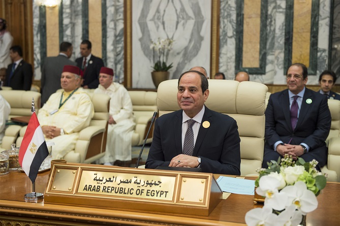 السيسي: أمن الخليج مرتبط عضويا بأمن مصر