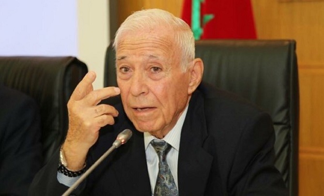 المفكر السوري الطيب تيزيني في ذمة الله