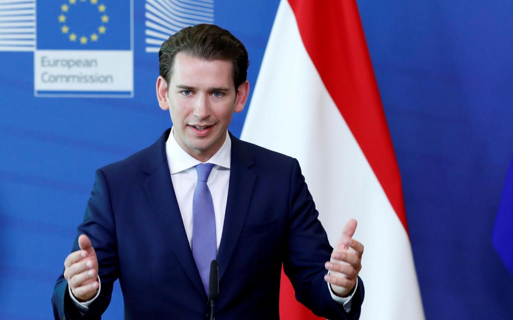  المستشار النمساوي ينتقد "جنون" الاتحاد الأوروبي 