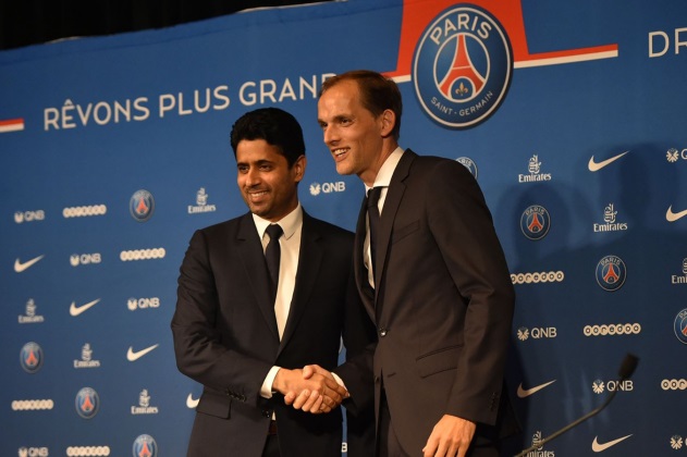 باريس سان جرمان يعلن تمديد عقد مدربه توخيل