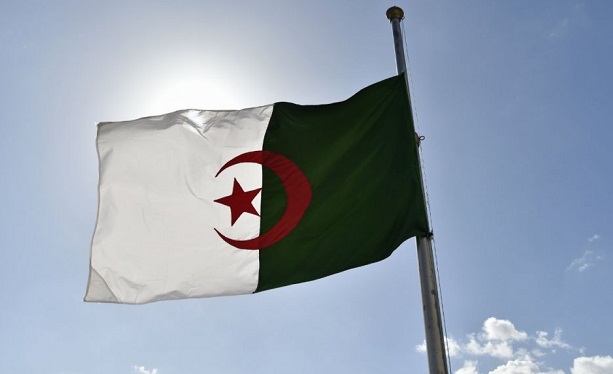  الجزائر تقرّر اتخاذ تدابير لحماية حدودها مع ليبيا‎ ومالي 