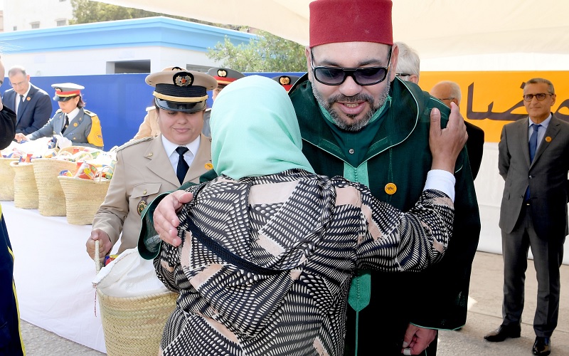 الملك يعطي انطلاقة عملية الدعم الغذائي لرمضان