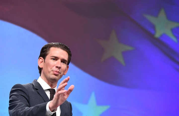 مستشار النمسا يدعو إلى إجراء انتخابات مبكرة