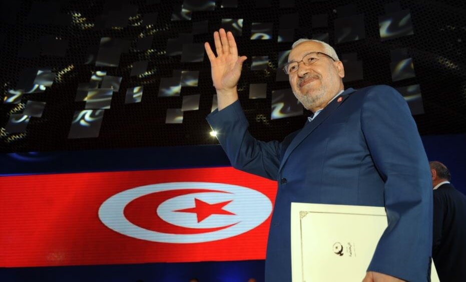 الغنوشي يحذر من "انفجار اجتماعي" بتونس جراء الفقر