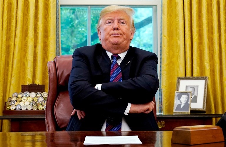 كثير من الترهيب قليل من الترغيب في سياسة ترامب تجاه الفلسطينيين