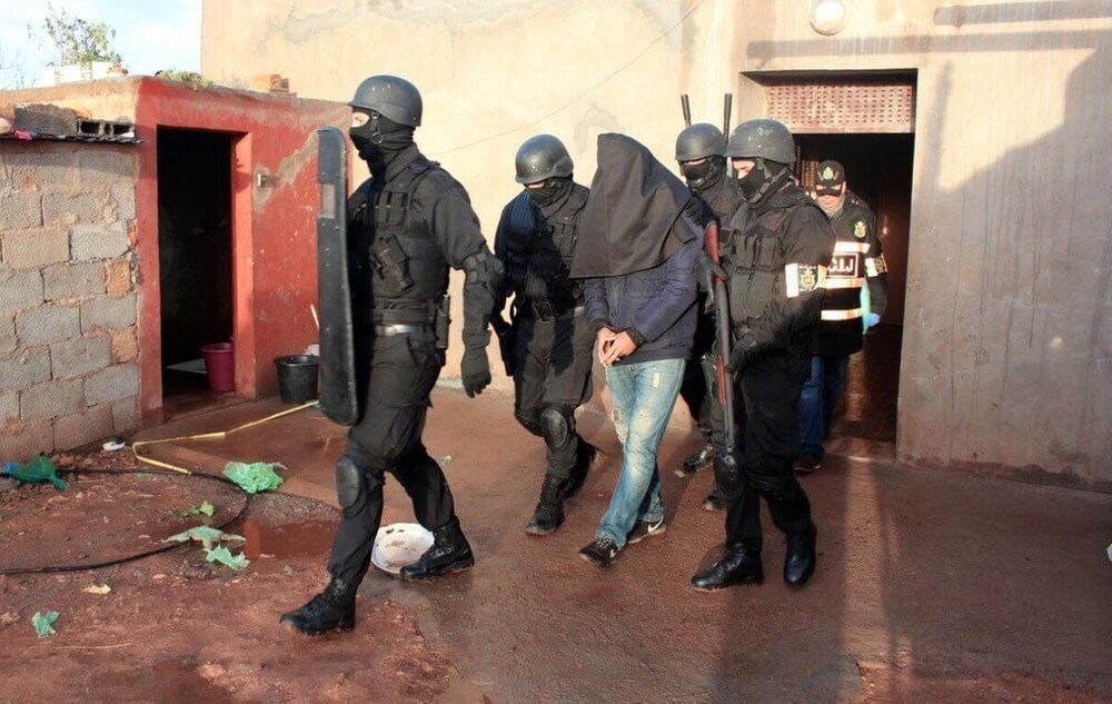 تفاصيل رصد مخبأين بضيعتين لـ"داعش" بمراكش تم كشفهما من طرف الـ B.C.I.J