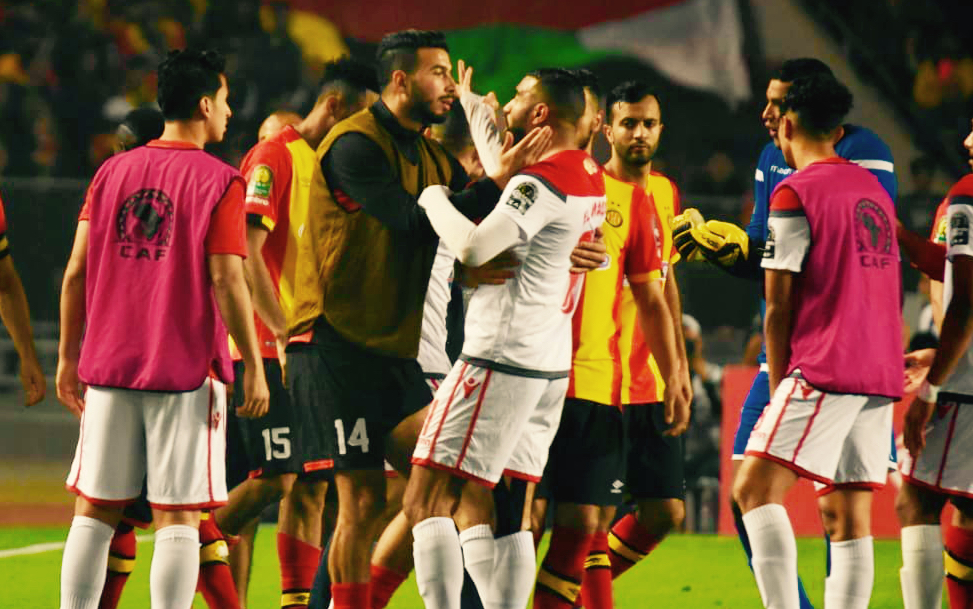 الـ AS الإسبانية: فضيحة في مباراة الوداد والترجي.. وفشل إفريقي جديد