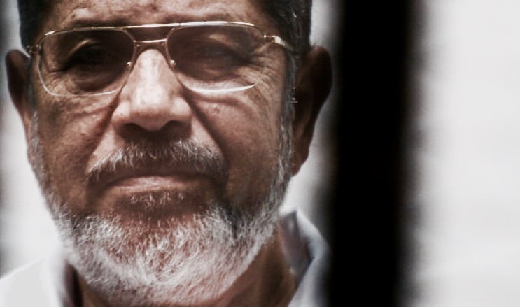بعد إعلان وفاة مُحمد مُرسي.. نجله في تدوينة: أبي نلتقي عند الله