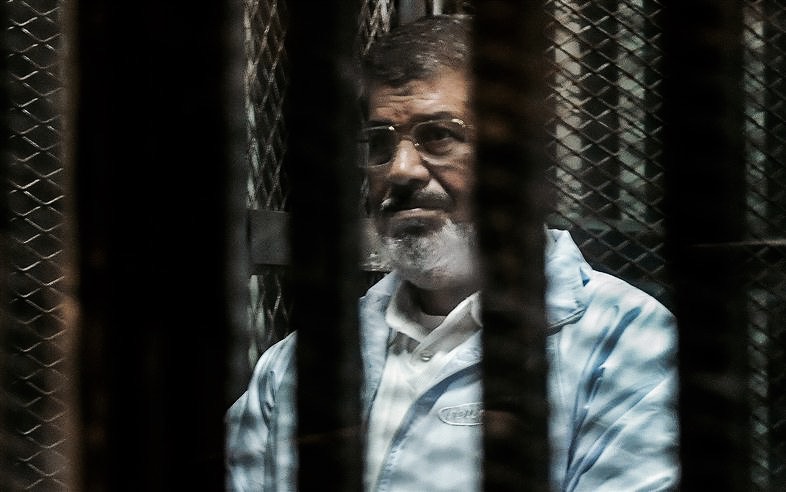  وفاة محمد مرسي يَتصدر الصحف الإسرائيلية مع اختلاف في العناويين 