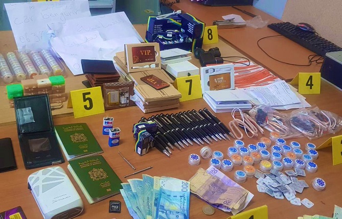  التحقيق مع 49 تلميذا ضُبطوا بالغش في الامتحانات 