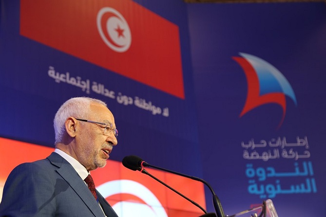 الغنوشي يحذر من انفجار اجتماعي بتونس جراء الفقر