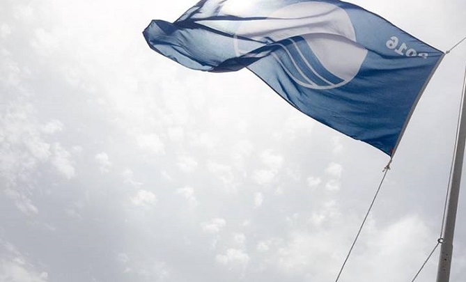  شاطئ الصويرة يرفع علامة "اللواء الأزرق" 