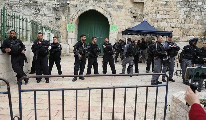 الأوقاف: الشرطة الإسرائيلية تُغلق "باب المغاربة"