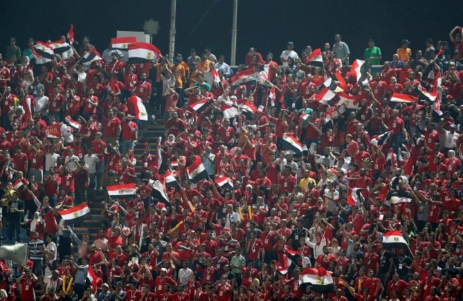  جماهير مصر تهتف باسم أبو تريكة بحضور السيسي 