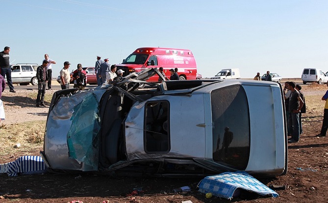 حوادث السير تقتل 13 مغربيا الأسبوع الأخير