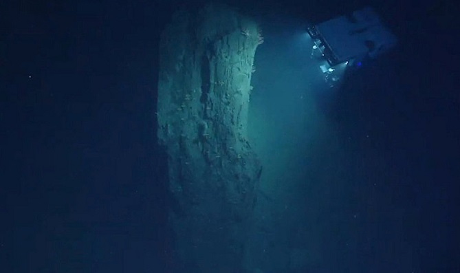  اكتشاف أكبر خزان للمياه العذبة تحت المحيط الأطلسي 