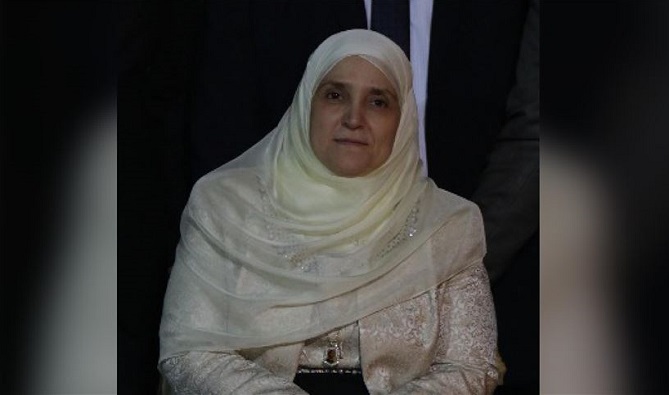  زوجة محمد مرسي تكشف اللحظات الأخيرة قبل دفنه 