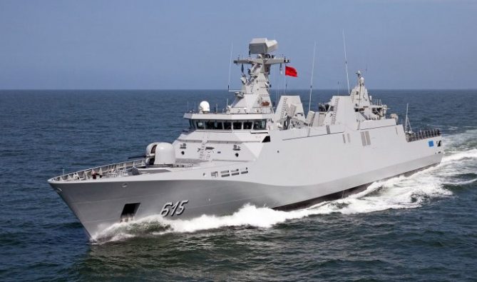  أسطول روان: فرقاطة طارق بن زياد تحظى بإقبال كبير 