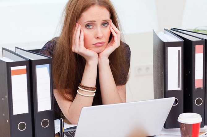  تسعة أسباب تعجل باستقالة الموظف الجيد من عمله! 