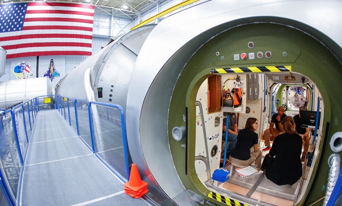 ناسا تفتح محطة الفضاء الدولية أمام السياح إلى الفضاء