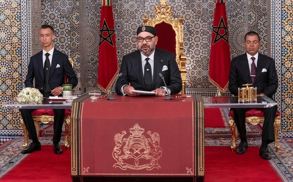  محمد السادس: أتألم شخصيا مادامت  فئة من المغاربة تعيش الفقر أو الحاجة 