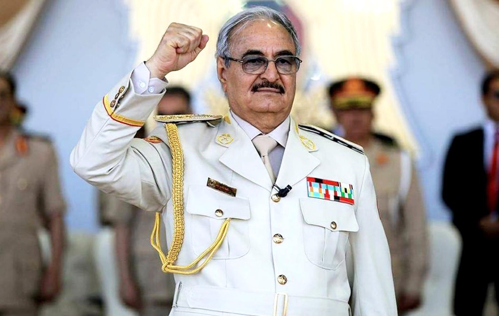  حفتر يقتل سبعة مغاربة وثلاثة مَفقودين في قصفه على مركز للهجرة بطرابلس 