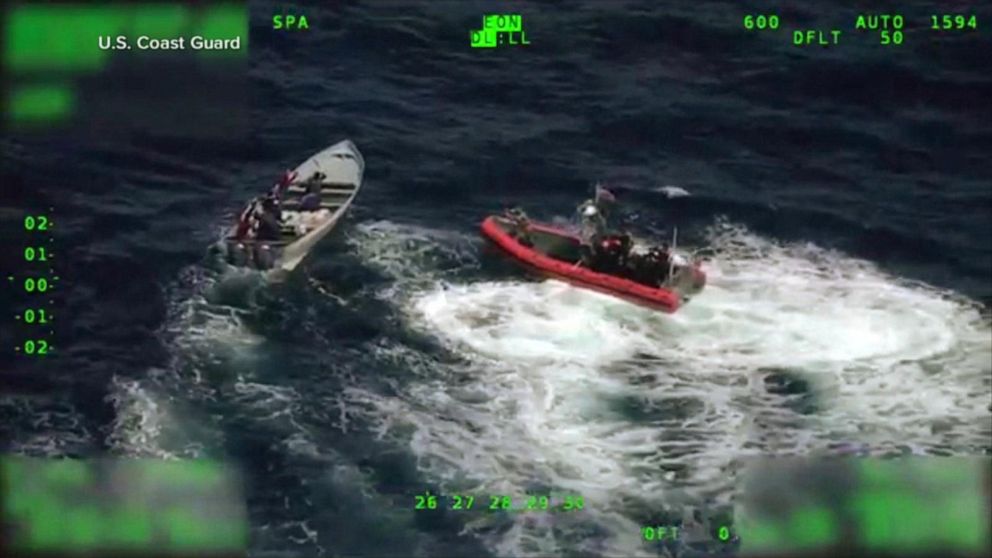 مطاردة بحرية وتدخل برتغالي للإطاحة بـ3 أطنان من المخدرات بسواحل إسبانيا