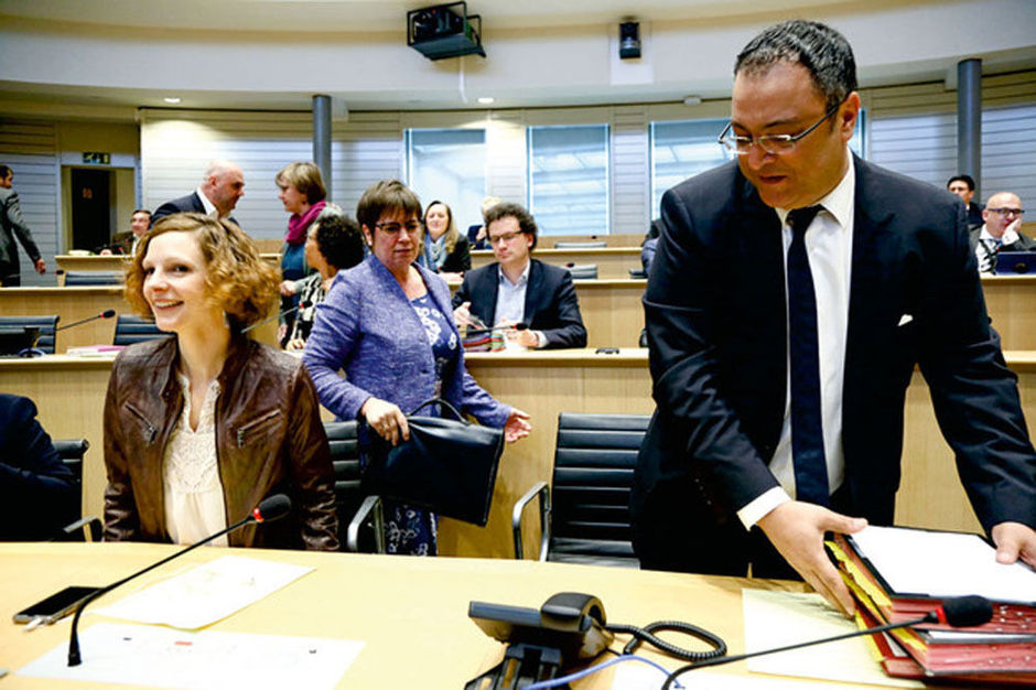  وزير بلجيكي من أصل مغربي يستقيل ليتولى رئاسة "برلمان بروكسيل" 