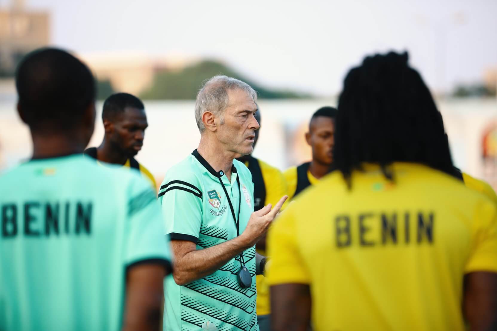 مُدرب البنين: لاعبو المنتخب المغربي "موهوبون" وهم أكثر الفرق المؤهلة للفوز