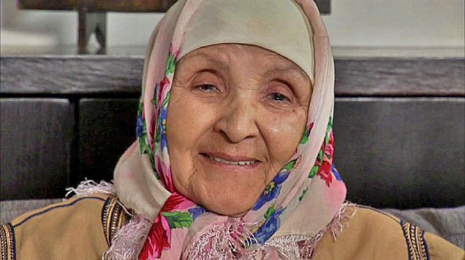 هكذا أكرم محسنون الفنانة فاطمة الركراكي