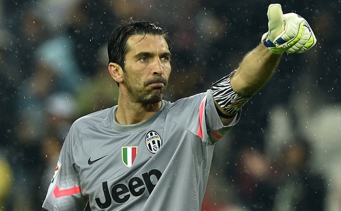  جانلويجي بوفون يعـود إلــى يوفنتوس 