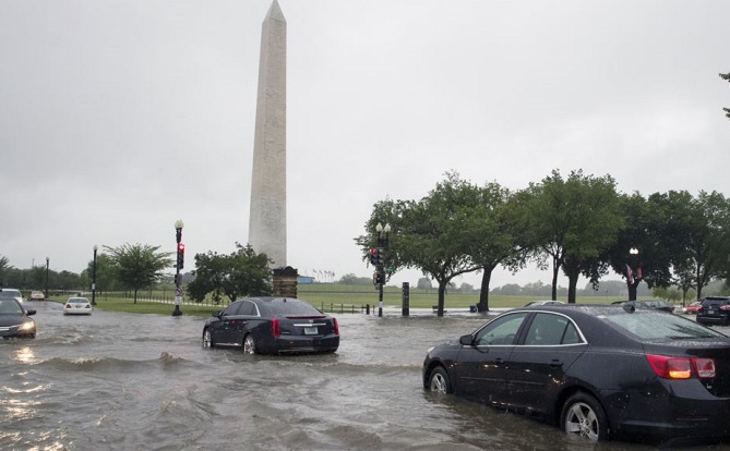  فيضانات في واشنطن تطال قبو البيت الأبيض 