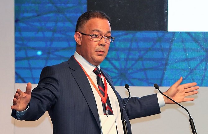 لقجع: استبعاد لاعبين مهمين وراء إقالة حاليلوزيتش.. والمغاربة تعبوا من فلسفته