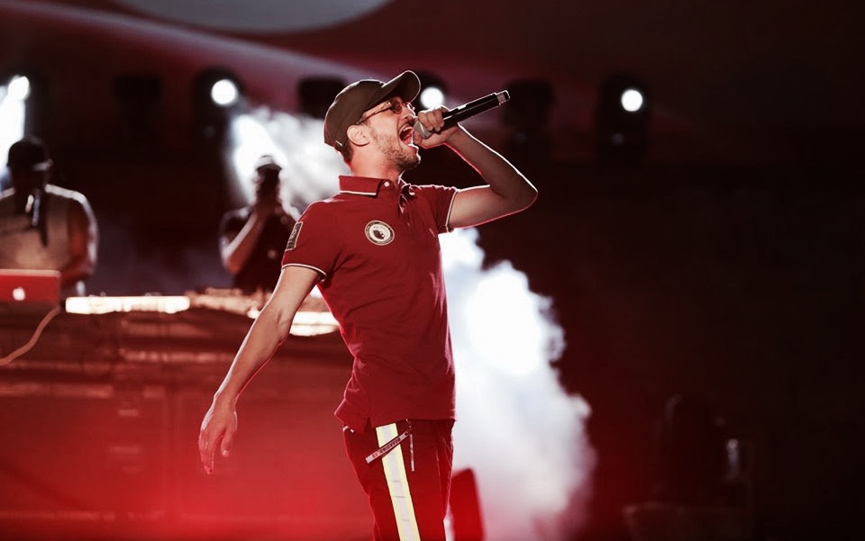 "سولكينغ".. ظاهرة فنية كسب قلوب الجزائريين بأغانيه عن "التمرّد"