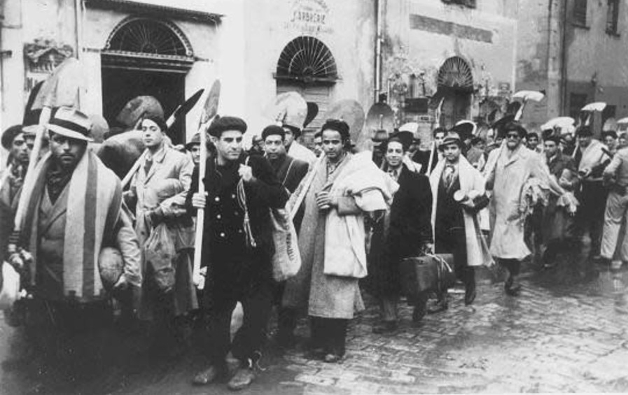  إسرائيل تقرر تدريس "اضطهاد" اليهود في المغرب داخل مدارسها 