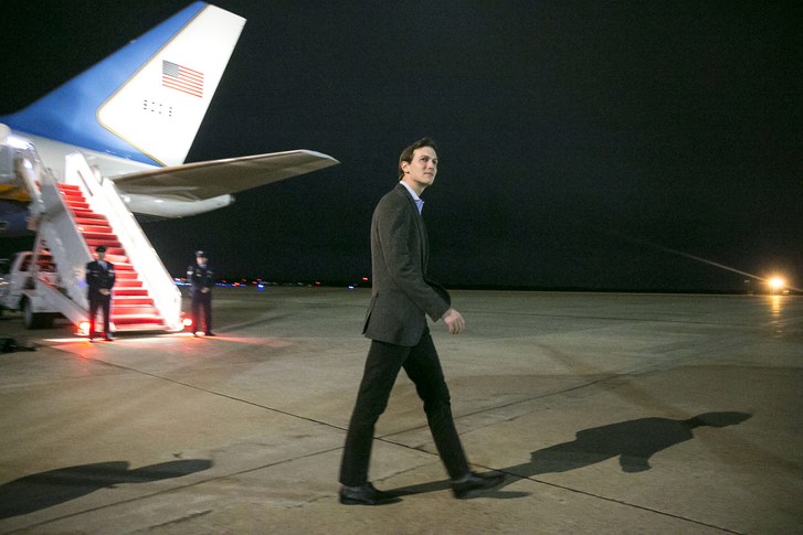 في زيارة "سرية".. كوشنر حَل أمس بالمغرب للقاء ولي عهد أبوظبي !