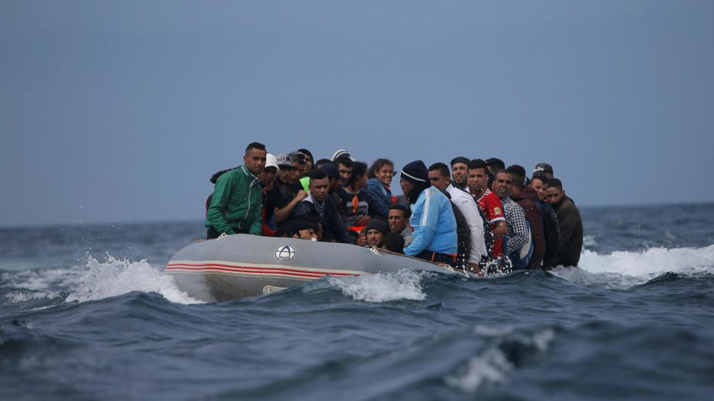 المغرب يُقلص تدفقات المهاجرين على إسبانيا بـ 40% في نصف 2019