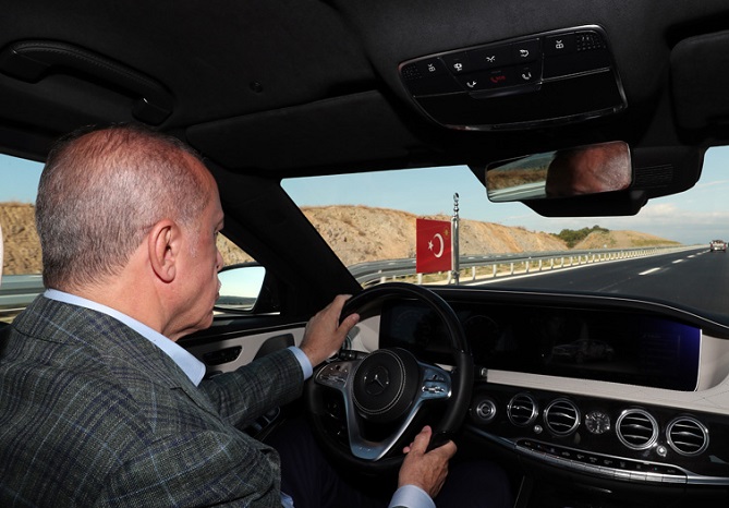  أردوغان يتوعد مجددا: سنقوم بعملية في شرق الفرات 