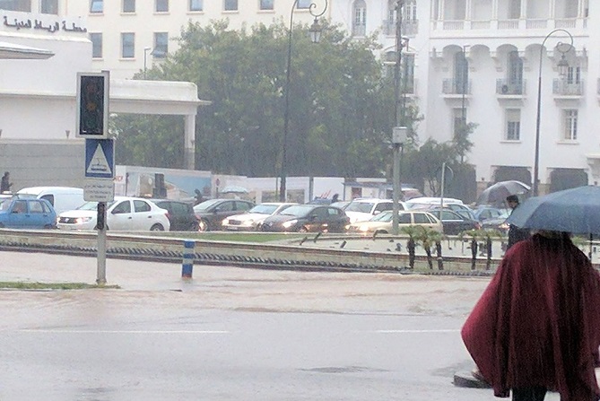  زخات رعدية قوية اليوم الجمعة بعدد من أقاليم المملكة 