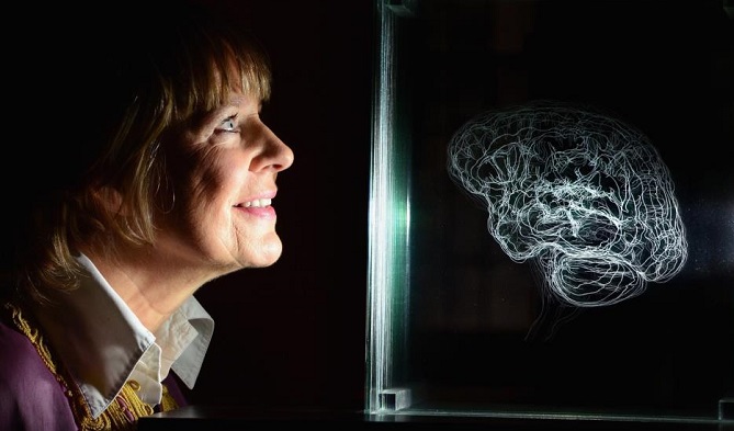  لن تحتاج للمدرسة.. شركة تجعل عقلك مثل غوغل 