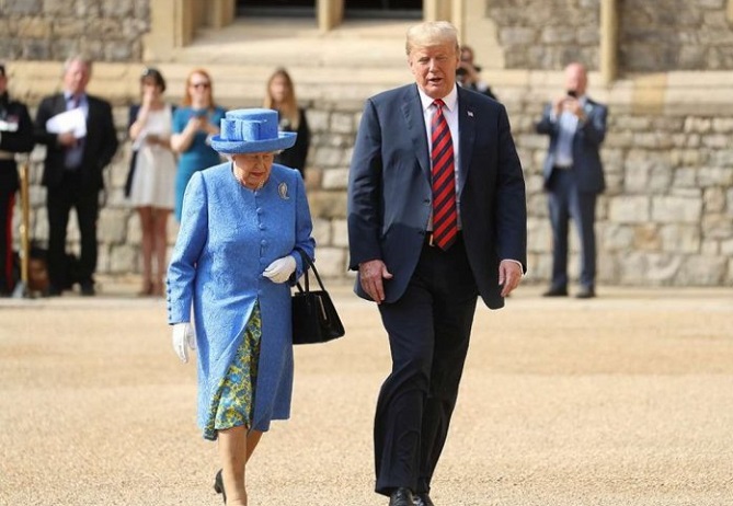 الملكة إليزابيث تشتكي ترامب لتدميره حديقتها!