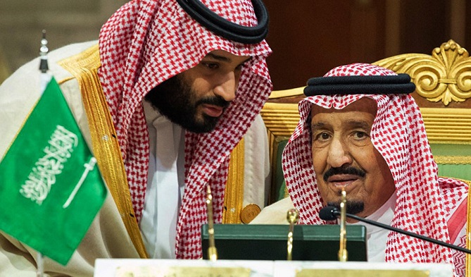 الملك محمد السادس يتصل بالملك سلمان وولي عهده