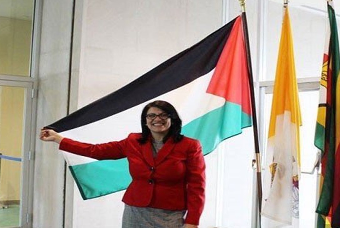 النائبة طليب ترفض عرضا إسرائيليا لزيارة جدتها