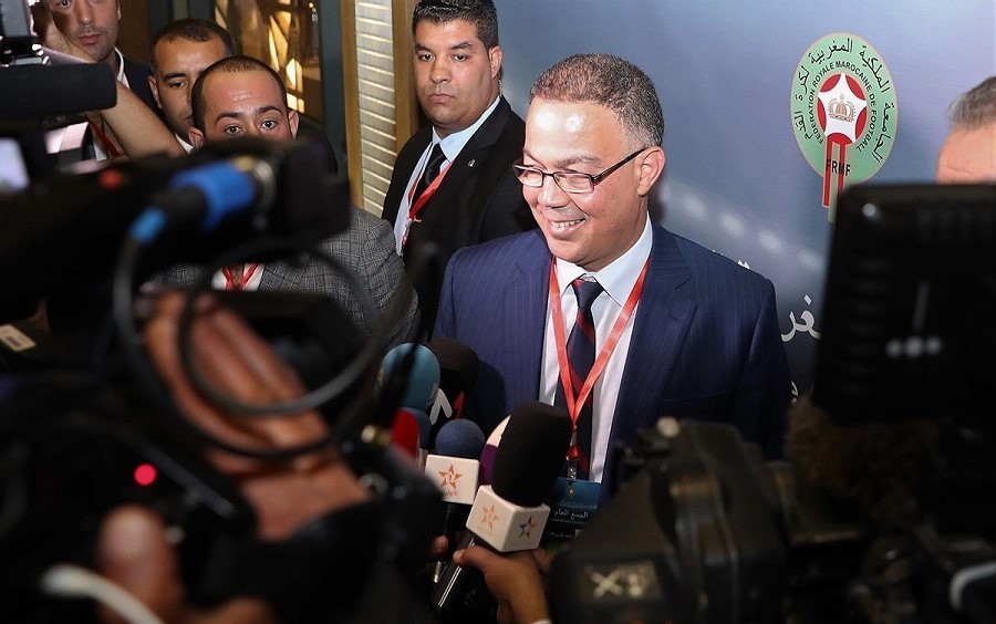  لقجع.. يُقدّم حصيلة من "الأصفار".. يُصفقون عليه.. فَيُمدّد "عرشه" على الـ FRMF 